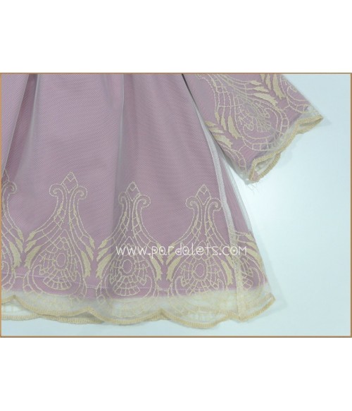 Vestdio rosa empolvado y tul bordado dorado